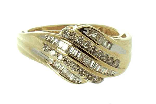 1/2ct Round & Baguette Diamond Band Ring