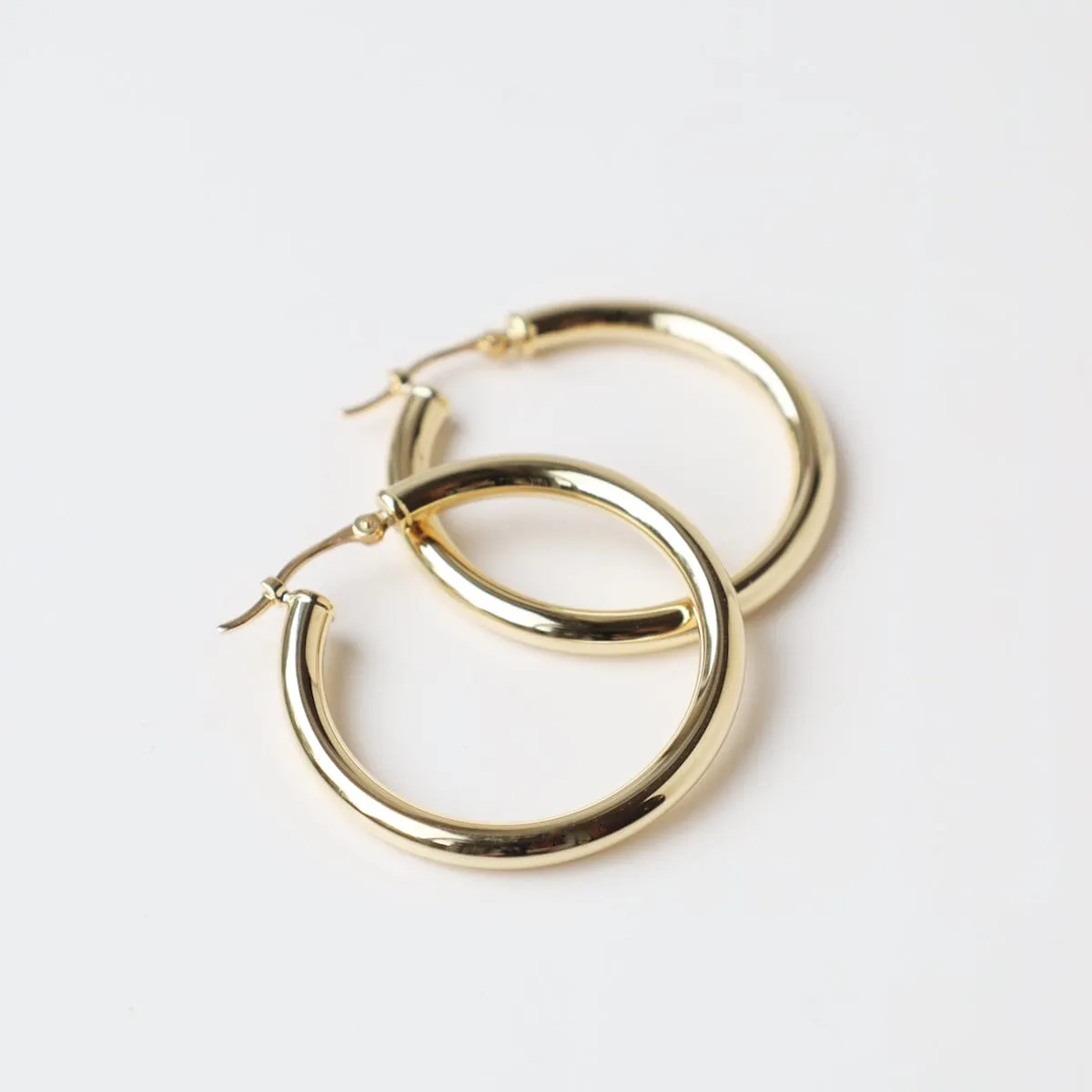 14k Yellow Gold 3x30mm Tube Hoop
