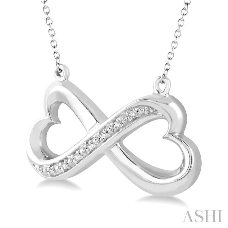 1/50 ctw Round Cut Diamond Fashion Pendant in Sterling Silver with Chain