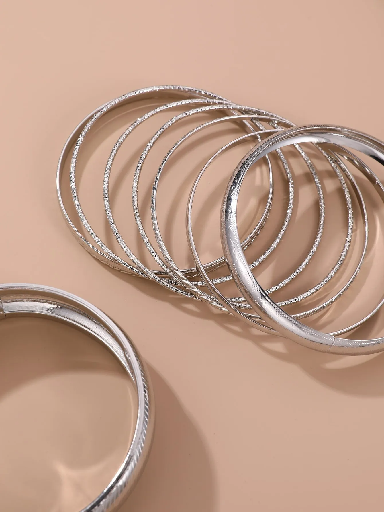 9pcs/set Silver-tone Stylish Textured Rhinestone Bangle Bracelets Fashion