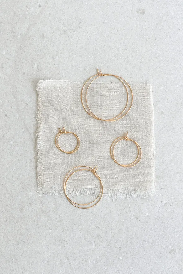 Abacus Row Simple Hoops -Medium