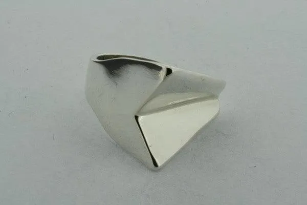 angled arrow ring