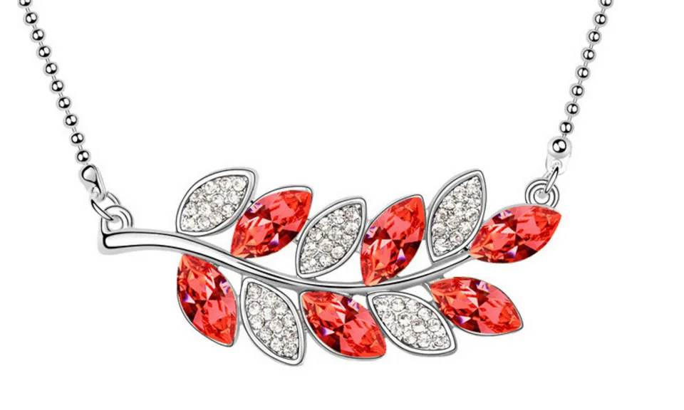 Austrian Crystal Rhinestones Leaf Pendant Necklace