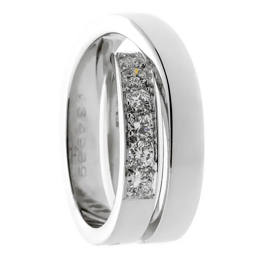 Cartier Nouvelle Vague Diamond White Gold Crossover Ring
