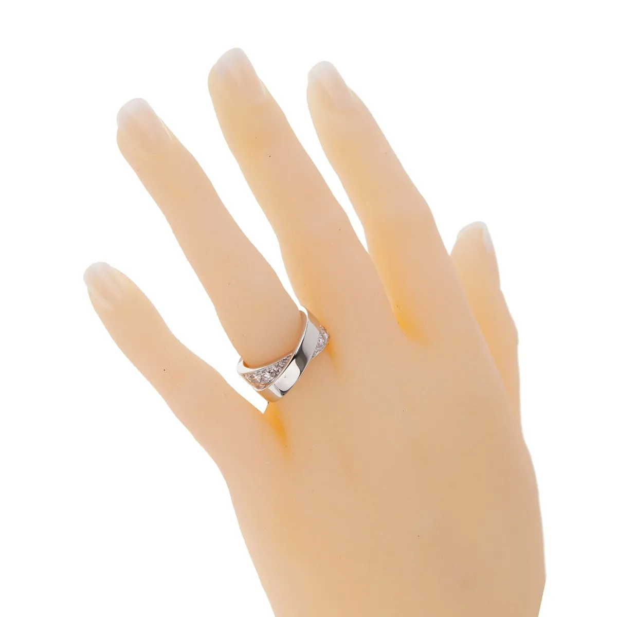 Cartier Nouvelle Vague Diamond White Gold Crossover Ring
