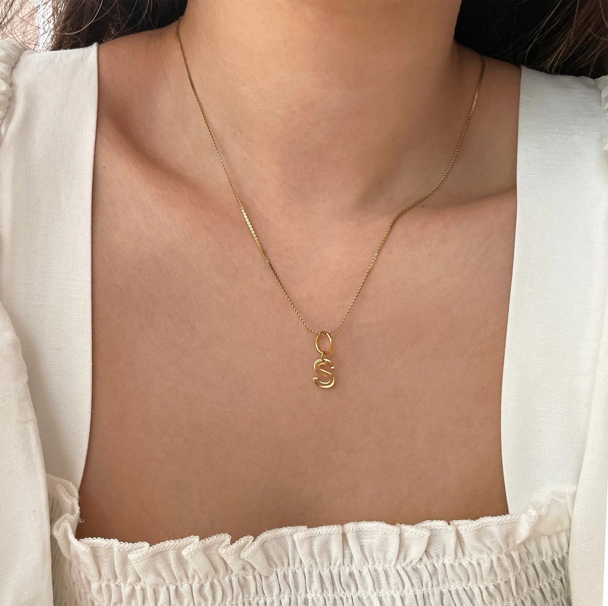 CLASSIC GOLD ALPHABET LETTER CHARM