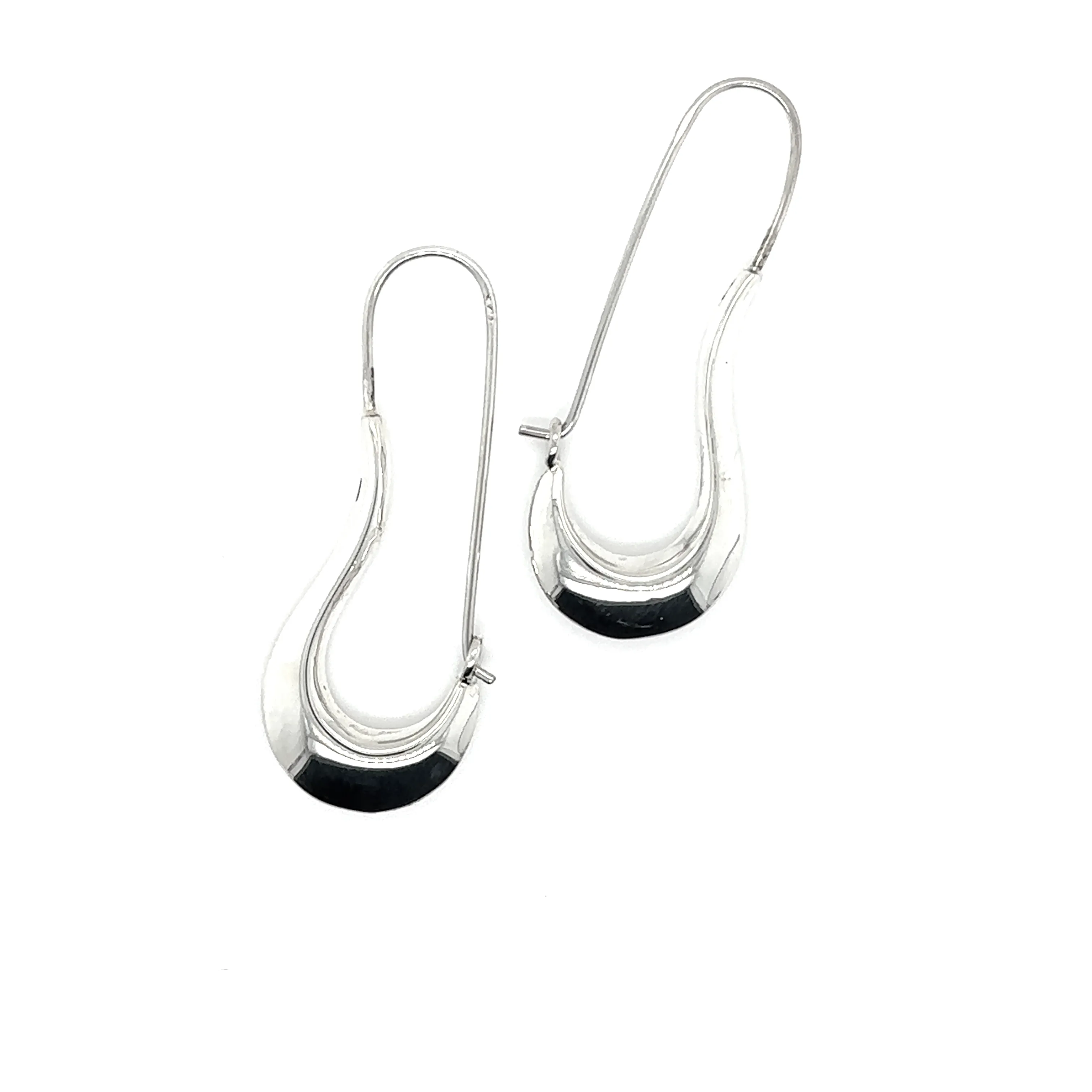 Curved Hoop Earring