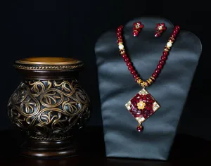 Deep Maroon Stone Necklace Set