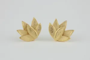 Deepa Flower Studs 18ct gold plate