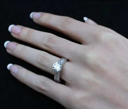 Edelweiss - Round Moissanite Engagement Ring