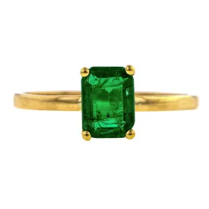 Emerald Solitaire Ring