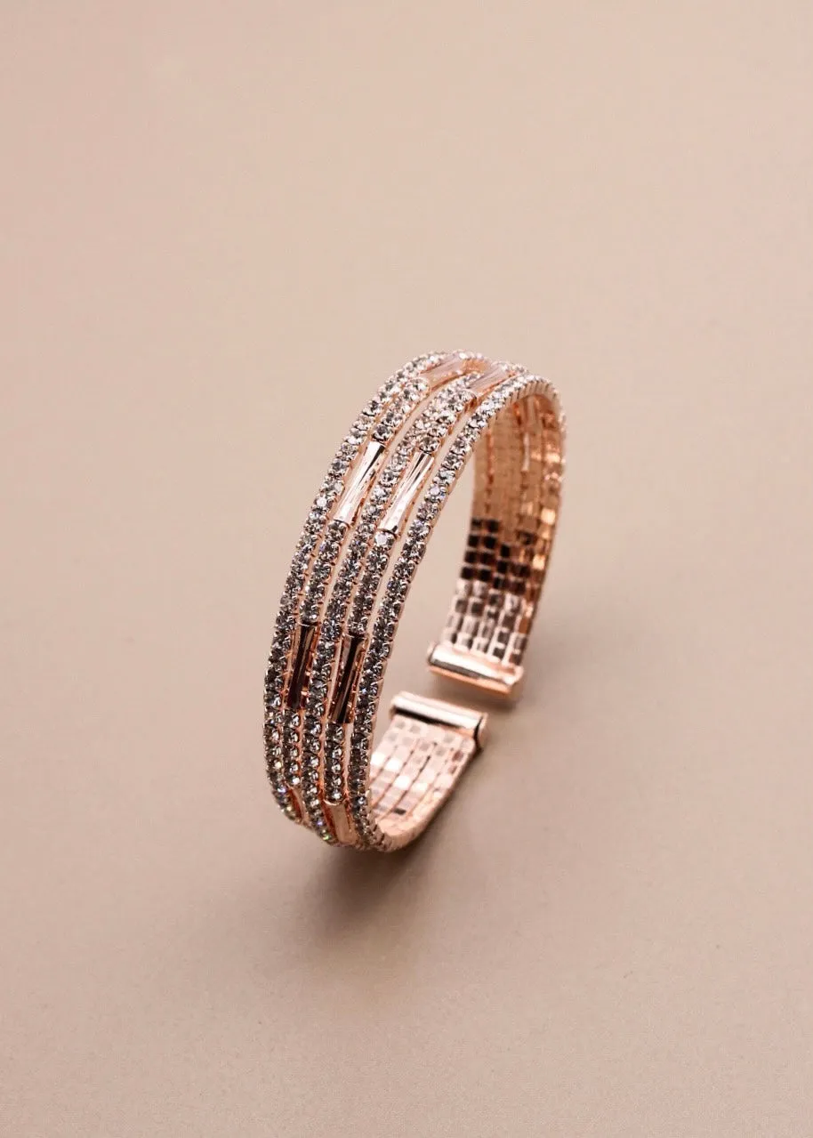 ENTICING DIA BRACELET