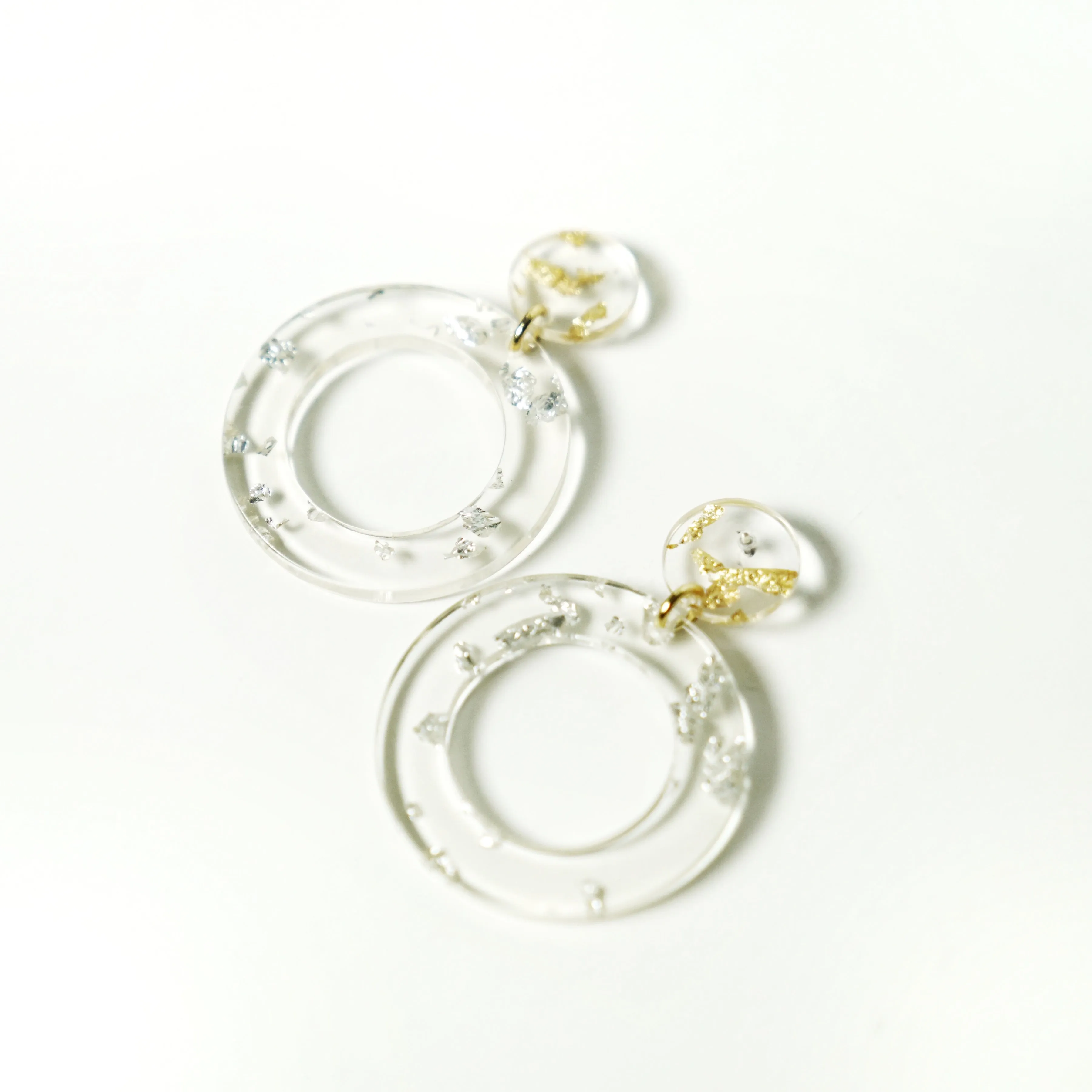 Gatsby Modern Resin Gold Flake Earrings