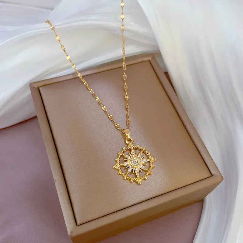 Gold Plated Light Luxury Micro-set Zircon The Light Of The Sun Disc Pendant Necklace