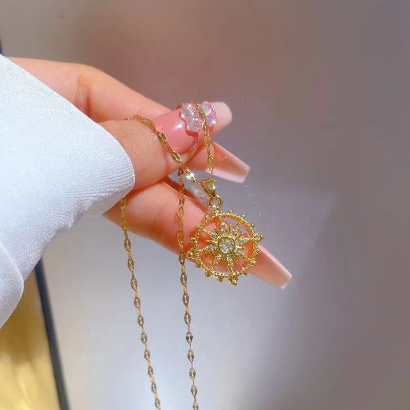 Gold Plated Light Luxury Micro-set Zircon The Light Of The Sun Disc Pendant Necklace