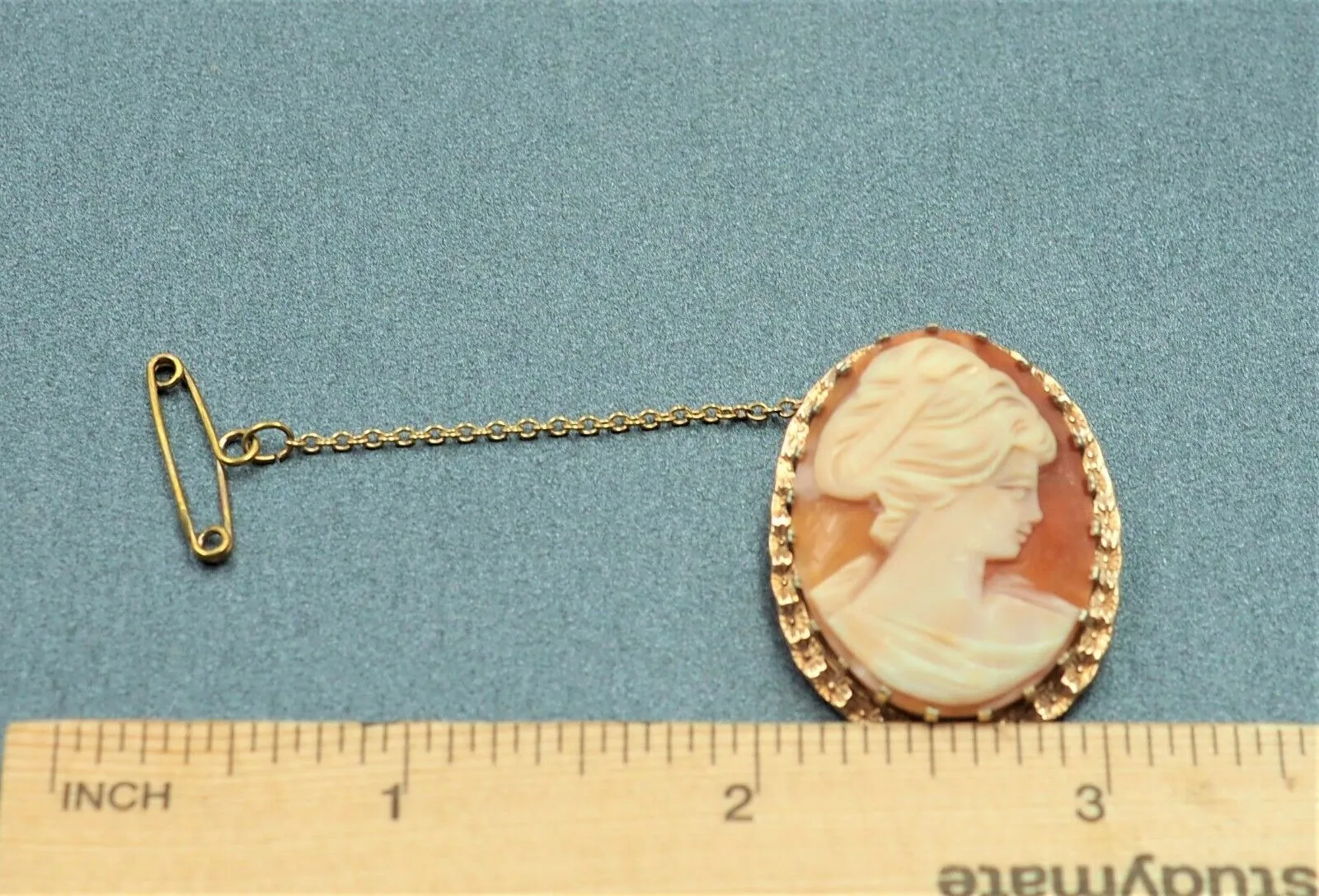 Gold Plated Shell Cameo Brooch