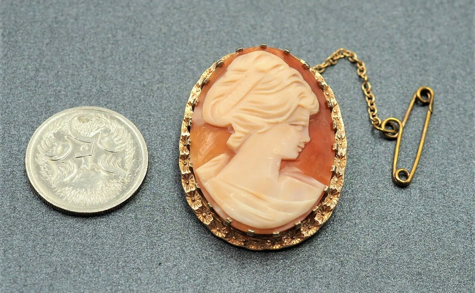 Gold Plated Shell Cameo Brooch
