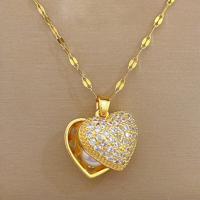 Gold Plated Temperament Shy Pearl Pendant Neckalce For Women