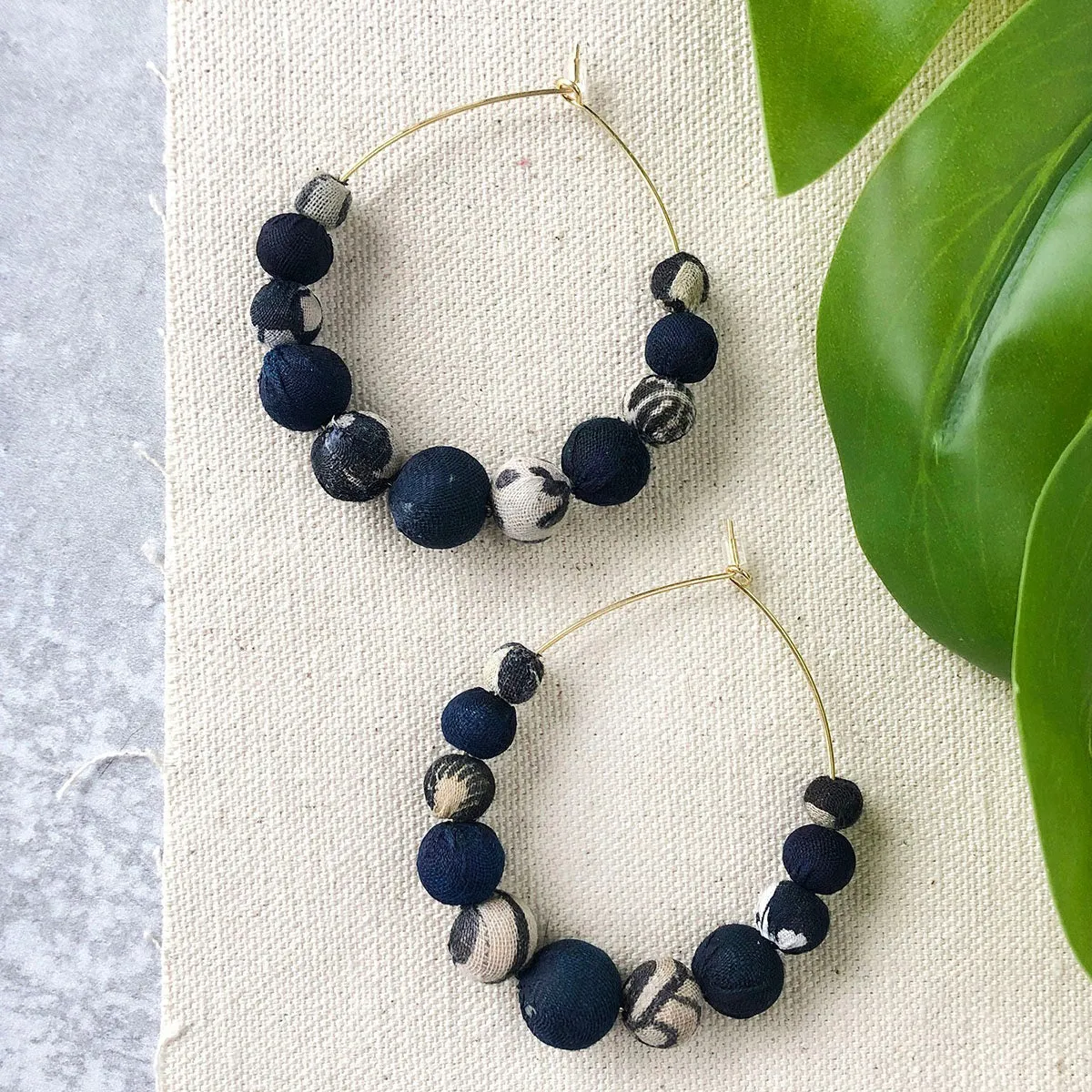 KANTHA INDIGO GRADUATED HOOPS