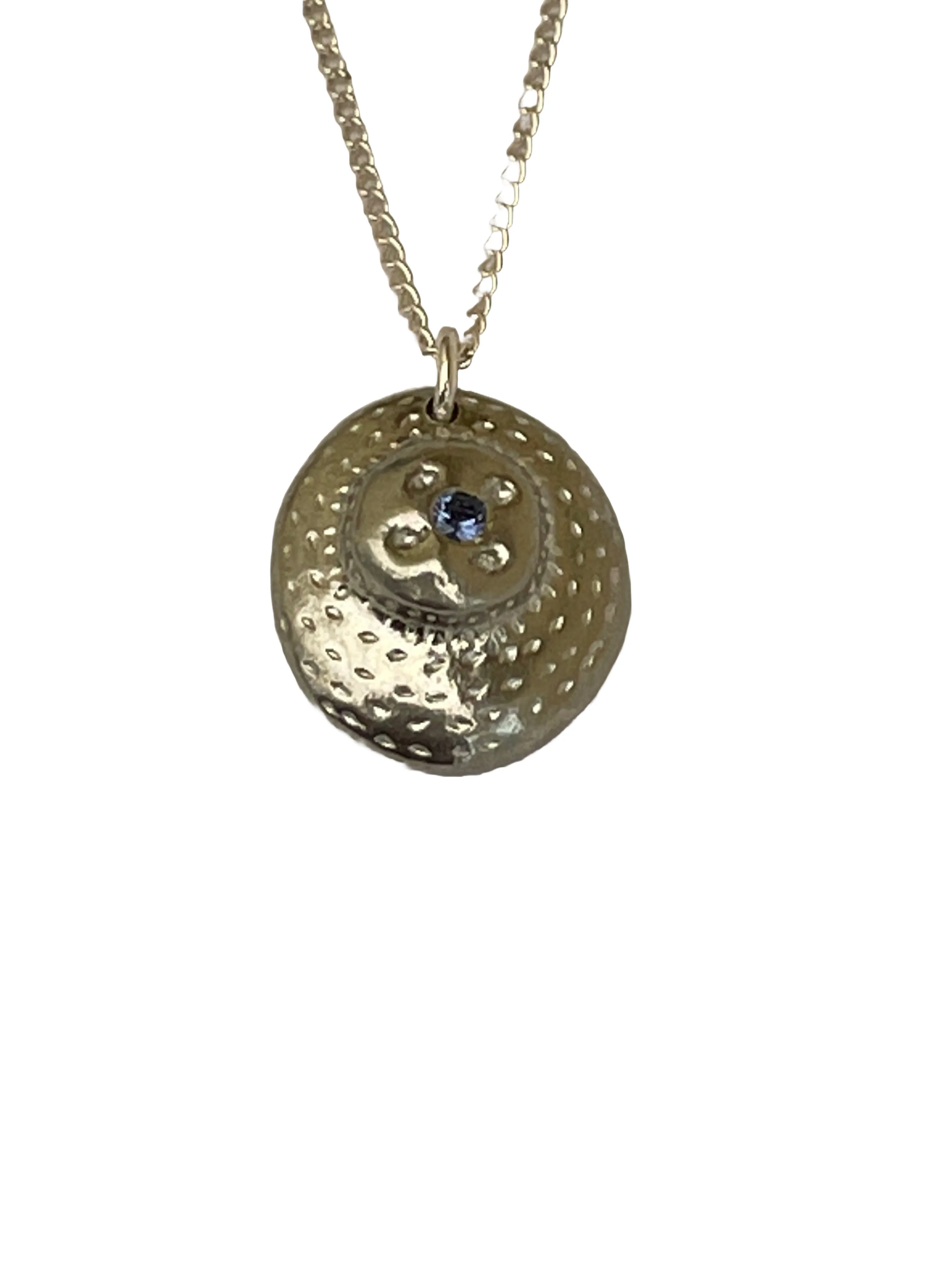 Lerryn Pendant with a Faceted Stone