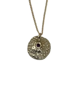 Lerryn Pendant with a Faceted Stone