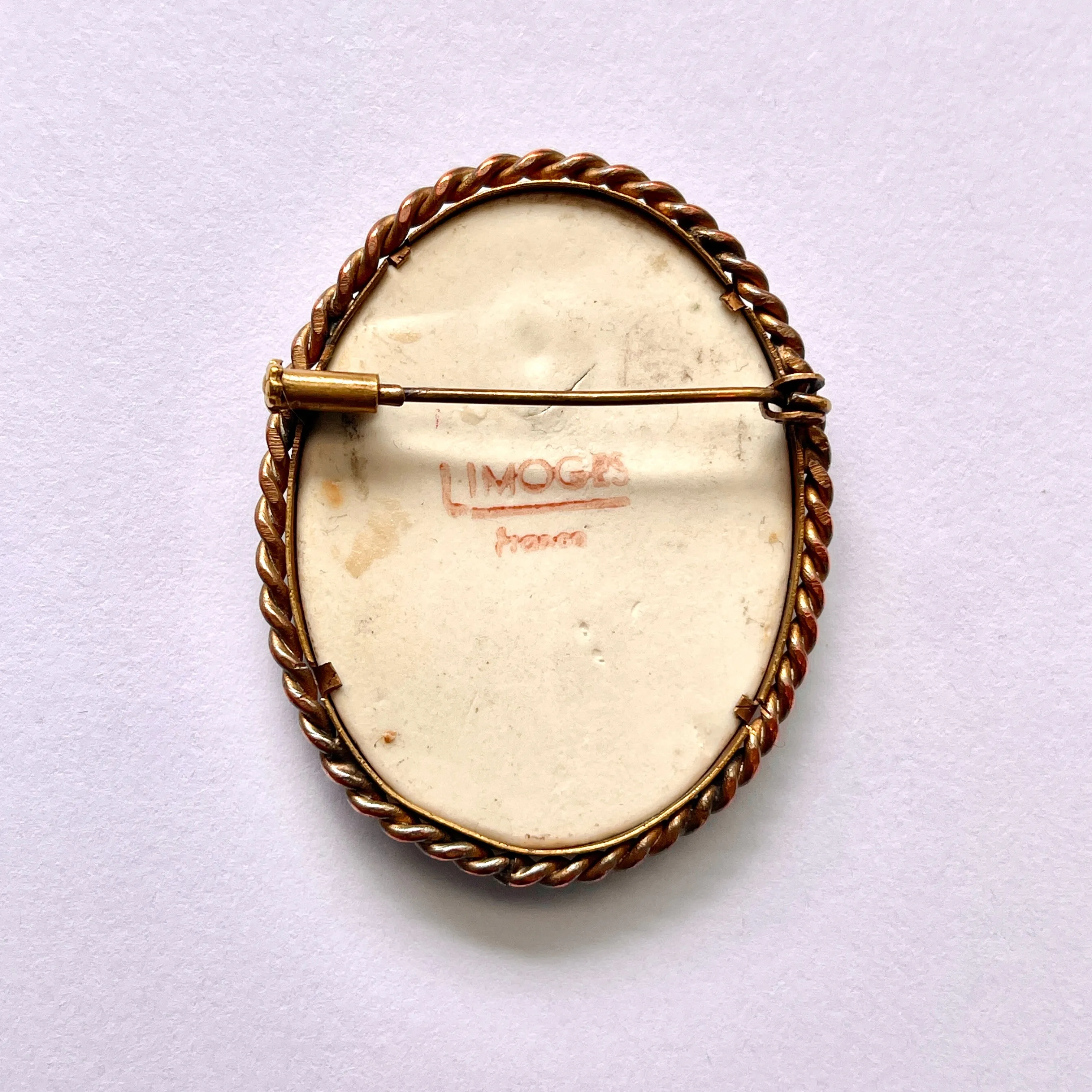 Limoges Romantic Painted 1950's Brooch