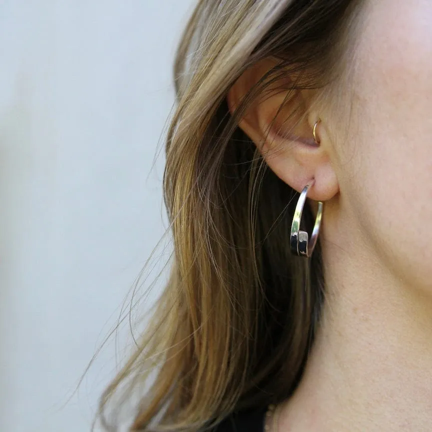 Medium Flat Hoop
