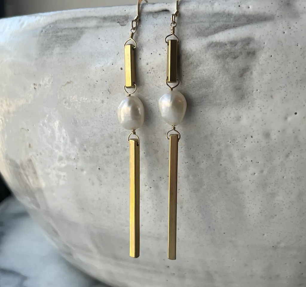 Modern Pearl Drop Earrings