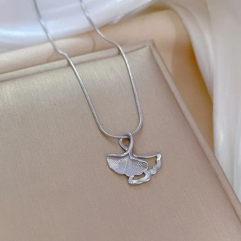 New Bohemian Vintage Stainless Steel Ginkgo Biloba Leaf Necklaces For Women