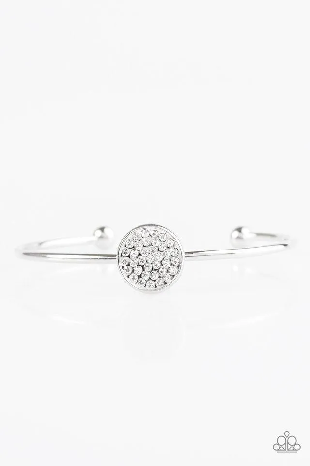 Paparazzi Bracelet ~ Modern Day Diva - White