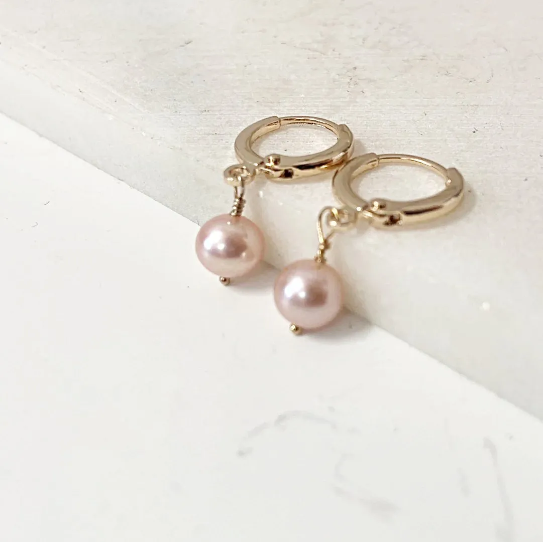 Pearl Huggie Hoops, Pearl Earrings, Hoops, Gold Hoops-Uni-T