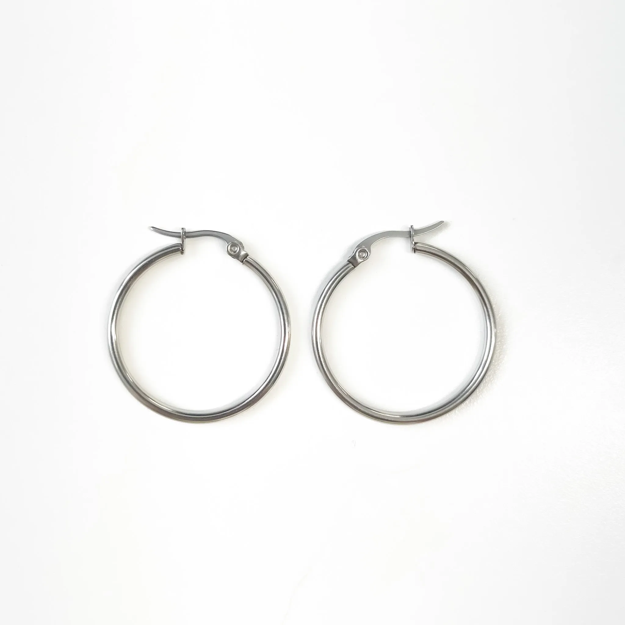 Plain Hoops