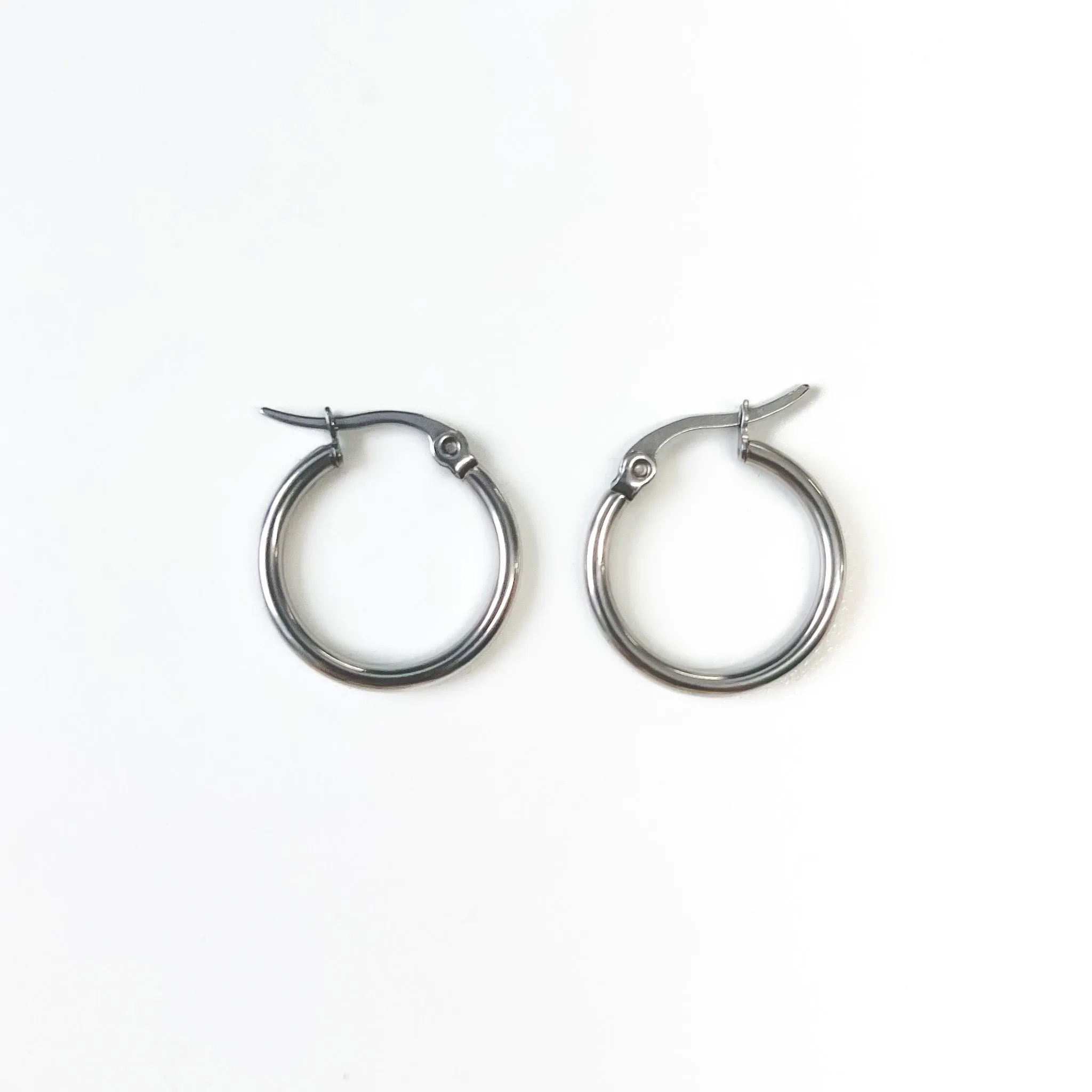 Plain Hoops