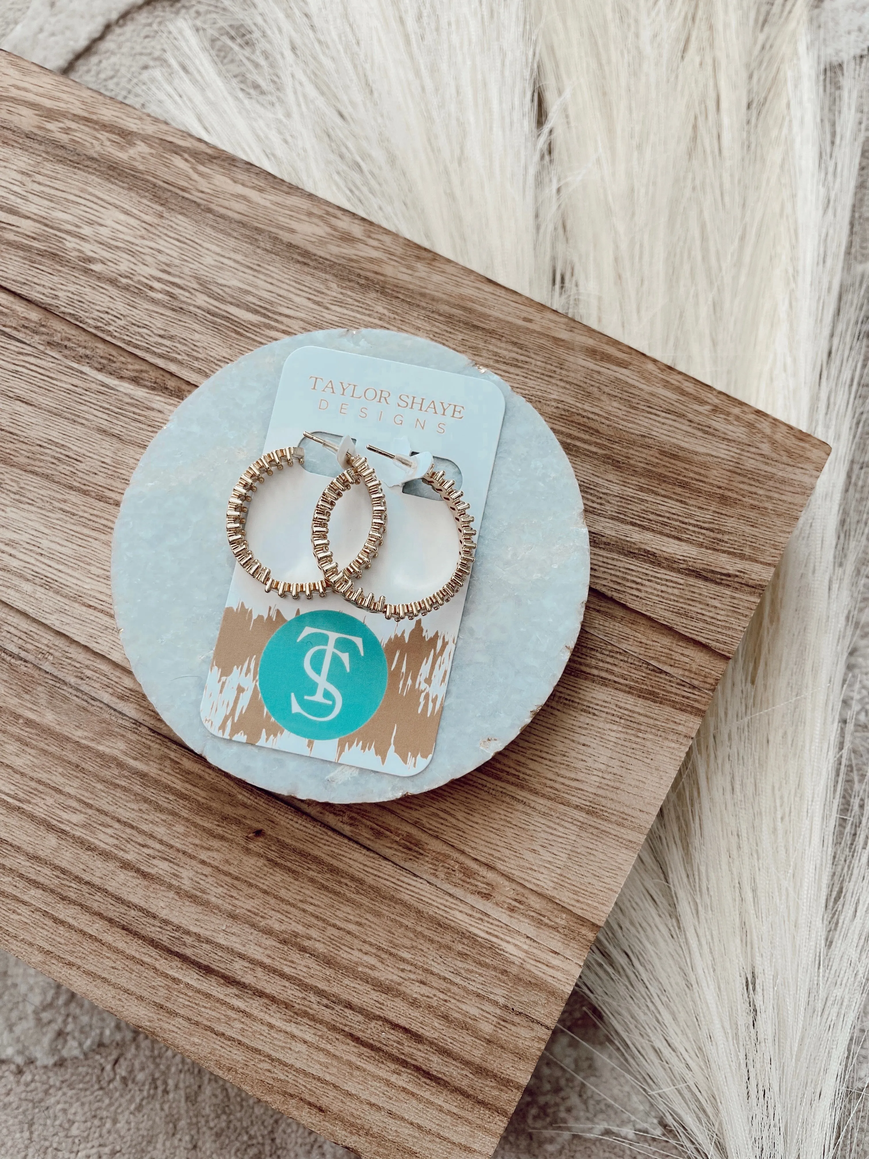 Pretty Girl Hoop Earrings