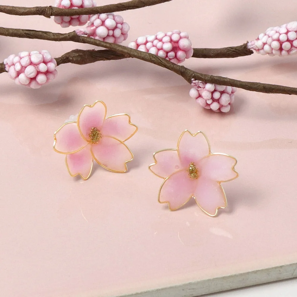 Sakura Plastic Studs