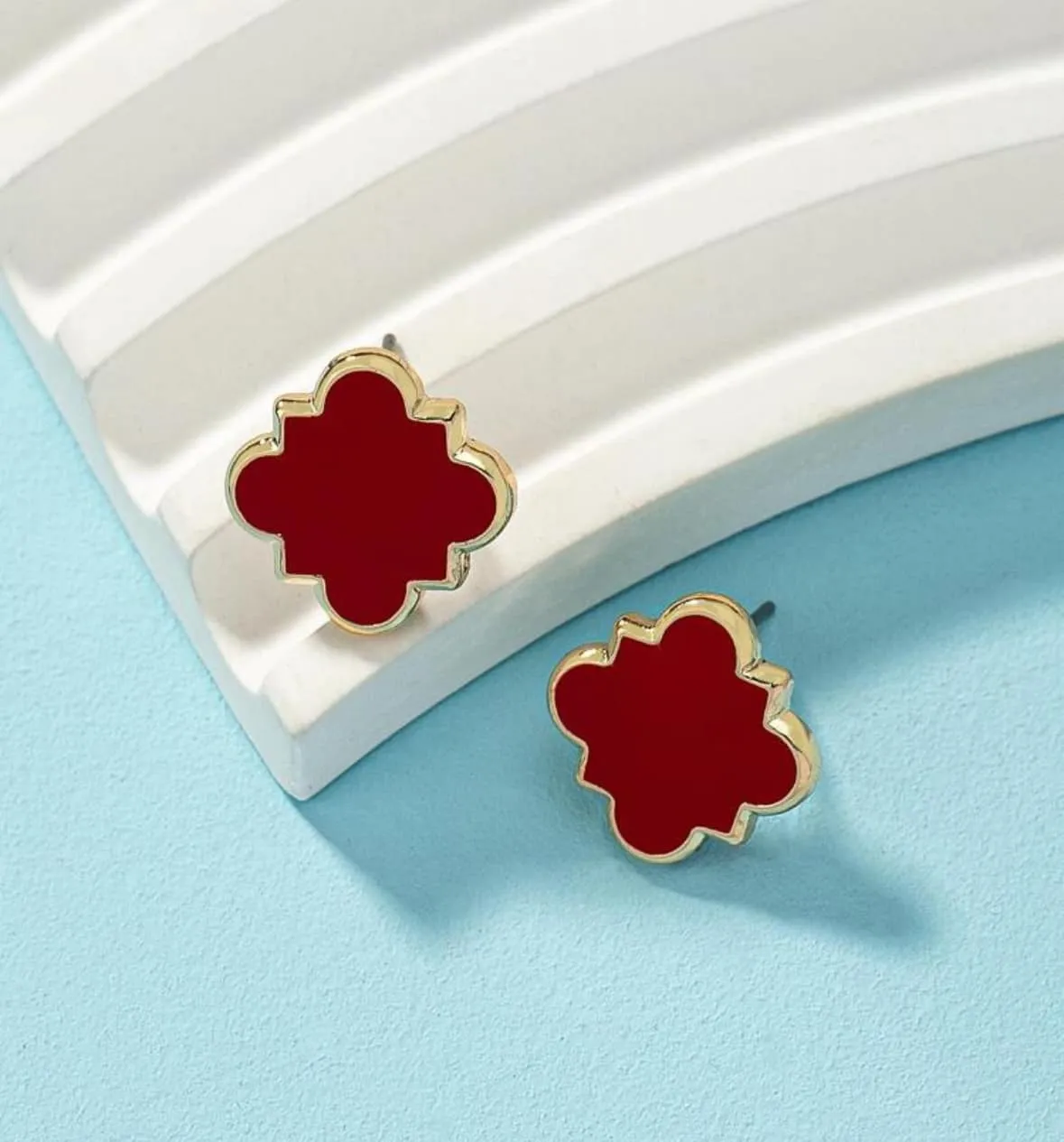SEEING RED Earring Studs- Vivian-Lu