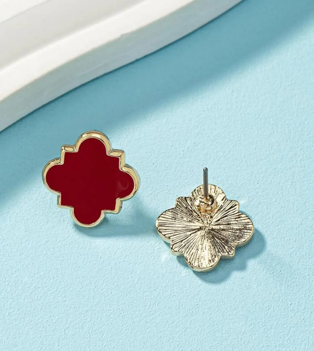 SEEING RED Earring Studs- Vivian-Lu