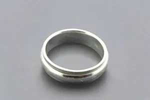 Shimmer spinner ring - sterling silver