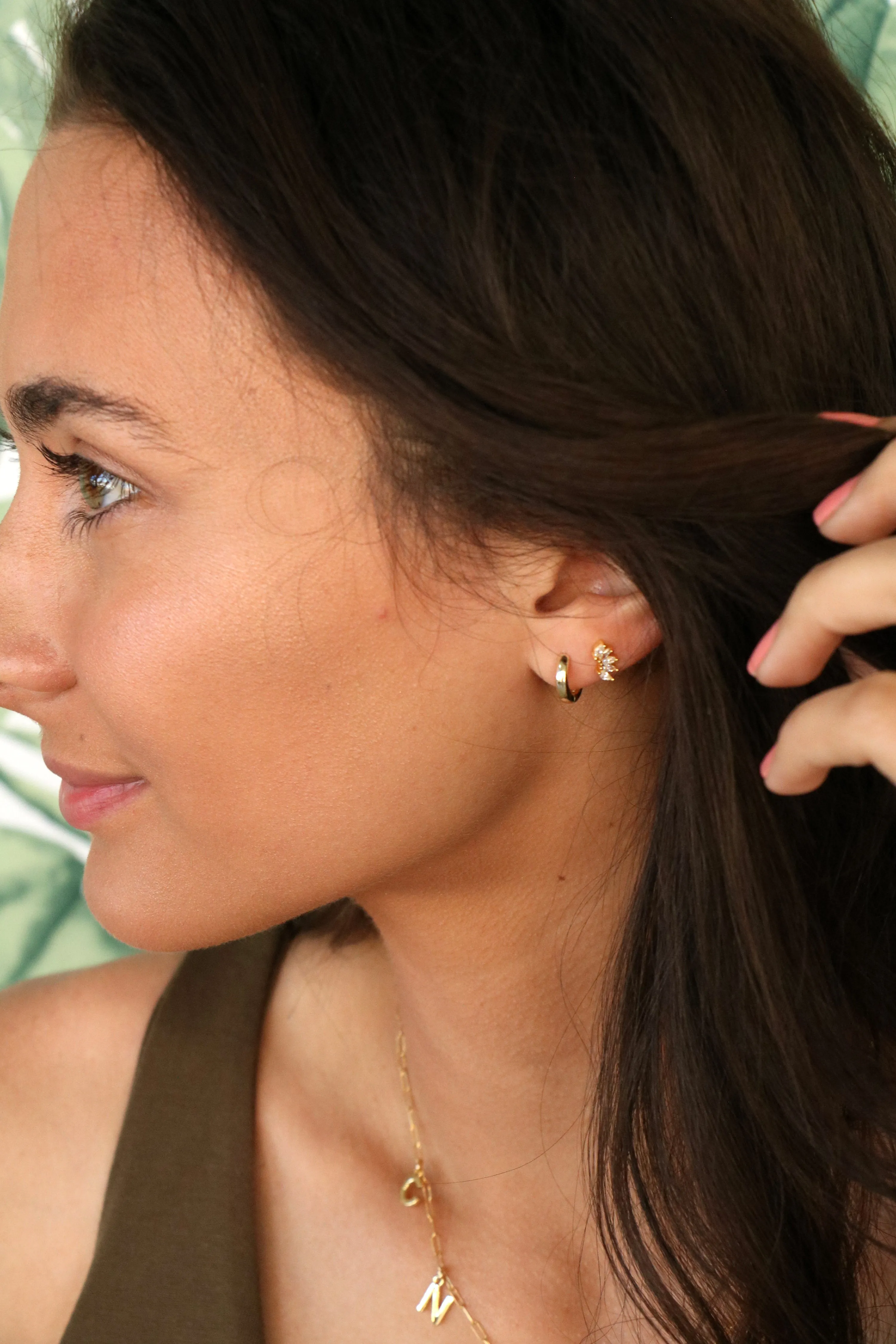 simple huggie hoops { silver   gold }