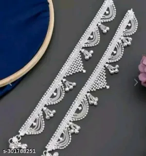 Sizzling Bejeweled Women Anklets &amp; Toe Rings - Silver-Plated Adjustable