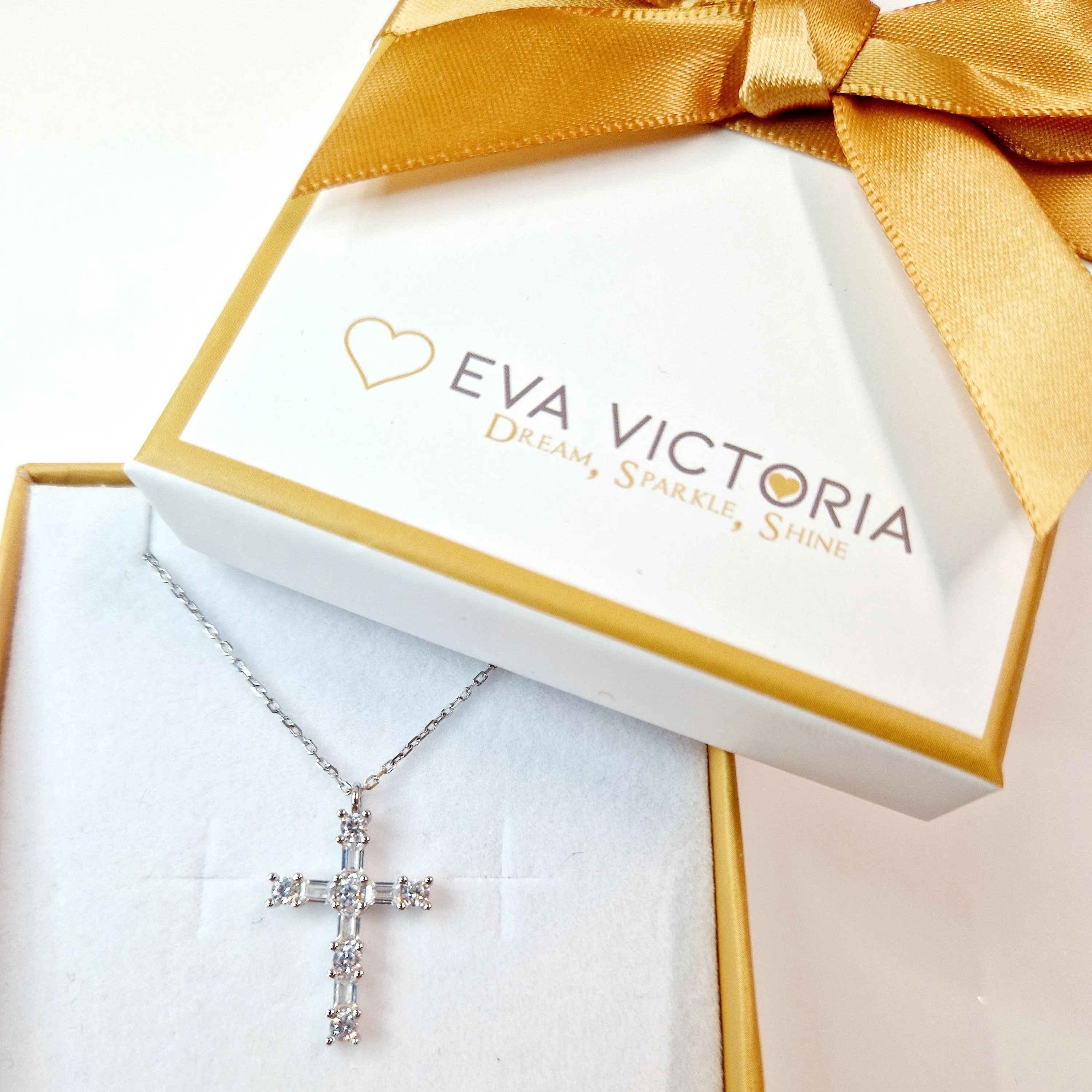 Sterling Silver Dazzling Cross Pendant