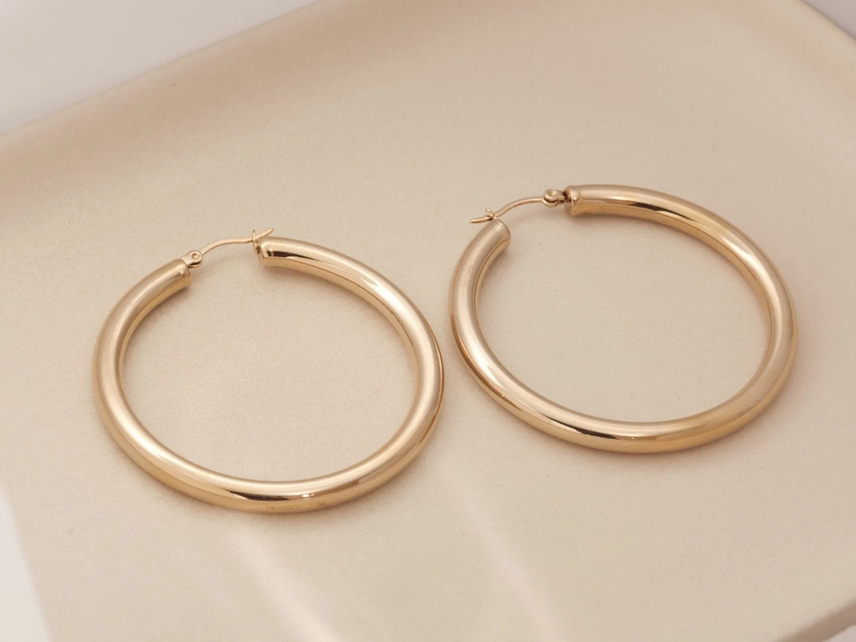 Titanium Gold Hoops Hypoallergenic 18k Gold Hoop Earrings Simple 18k Gold Plated Titanium Fill Nickle Free Minimalistic Chic Dainty