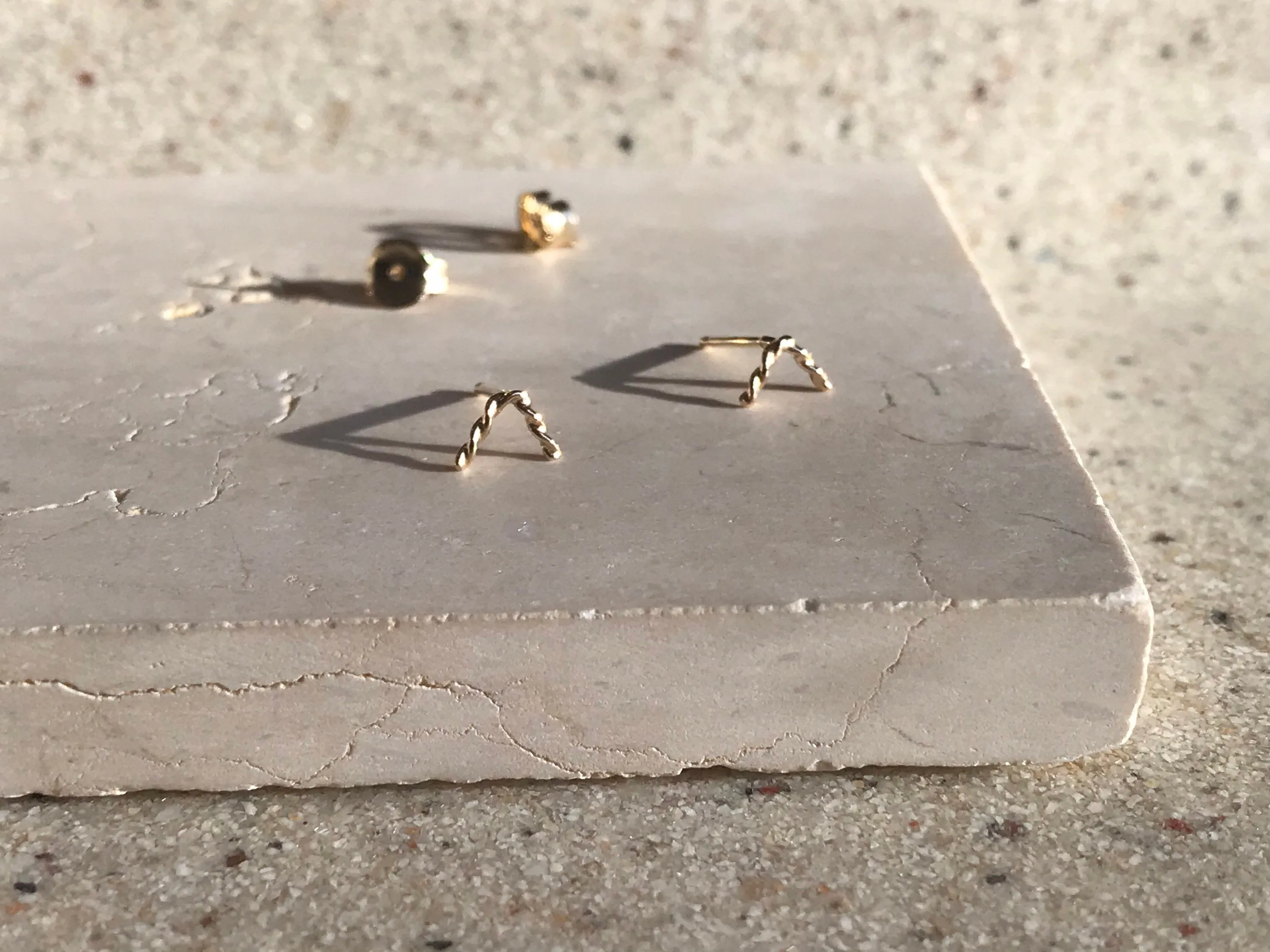 VERO STUDS