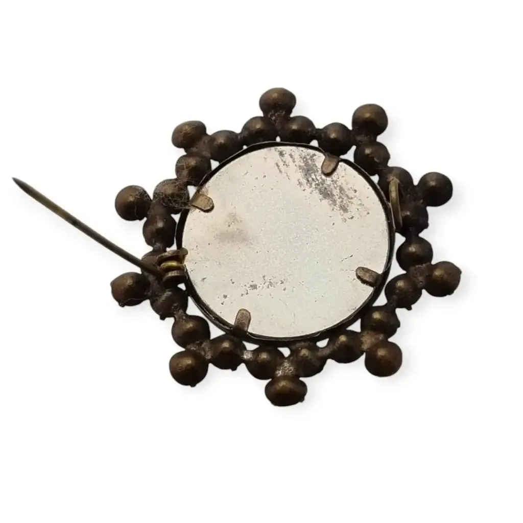 Vintage Victorian round locket brooch with white rhinestones, 1910.
